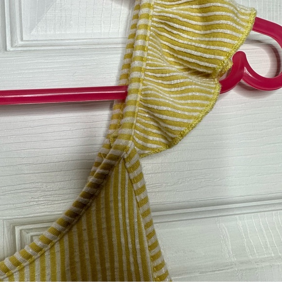 Caution To The Wind Top Sleeveless Ruffles Striped Yellow & White Sz Extra Small - Picture 12 of 16